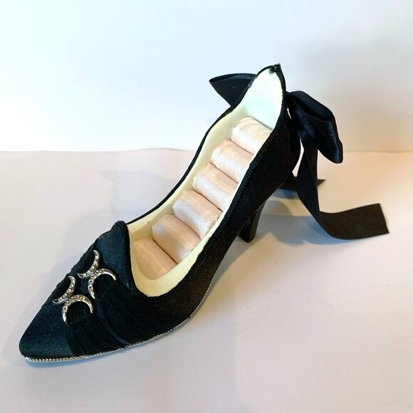 Ring Holder Black Satin & Velvet High Heel Shoe with Bow & Crystals Accents - Picture 4 of 9